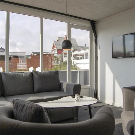 Two-bedroom Holiday In Ferienhaus *
