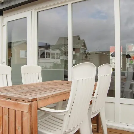 Two-bedroom Holiday In Ferienhaus *